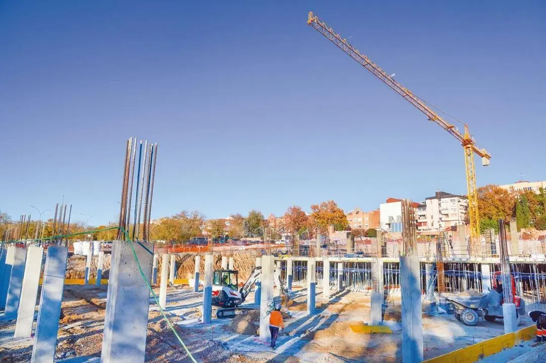 obras del aparcamiento del Bulevar Salvador Allende