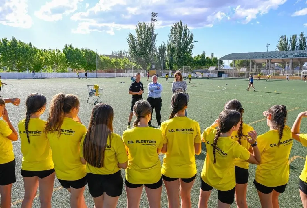 equipo de chicas deporte