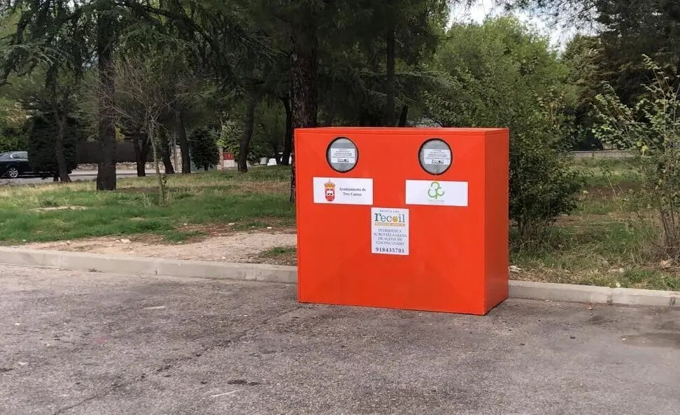 Contenedor de aceite Tres Cantos