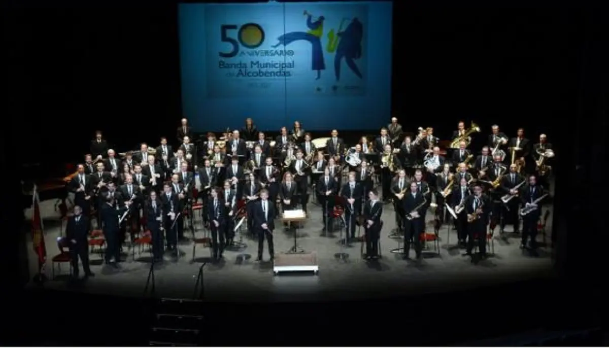 Banda Sinf&oacute;nica de Alcobendas en una actuaci&oacute;n en este municipio