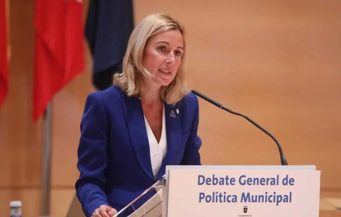 Roc&iacute;o Garc&iacute;a, alcaldesa de Alcobendas, durante el debate general del Pol&iacute;tica Municipal