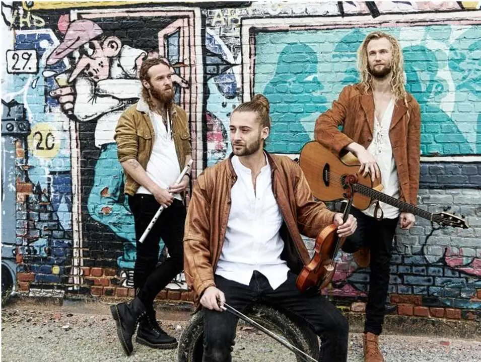 El grupo musical folk Sanseveria protagoniza el encuentro de los Viernes de la tradici&oacute;n de este 24 de octubre en Sanse