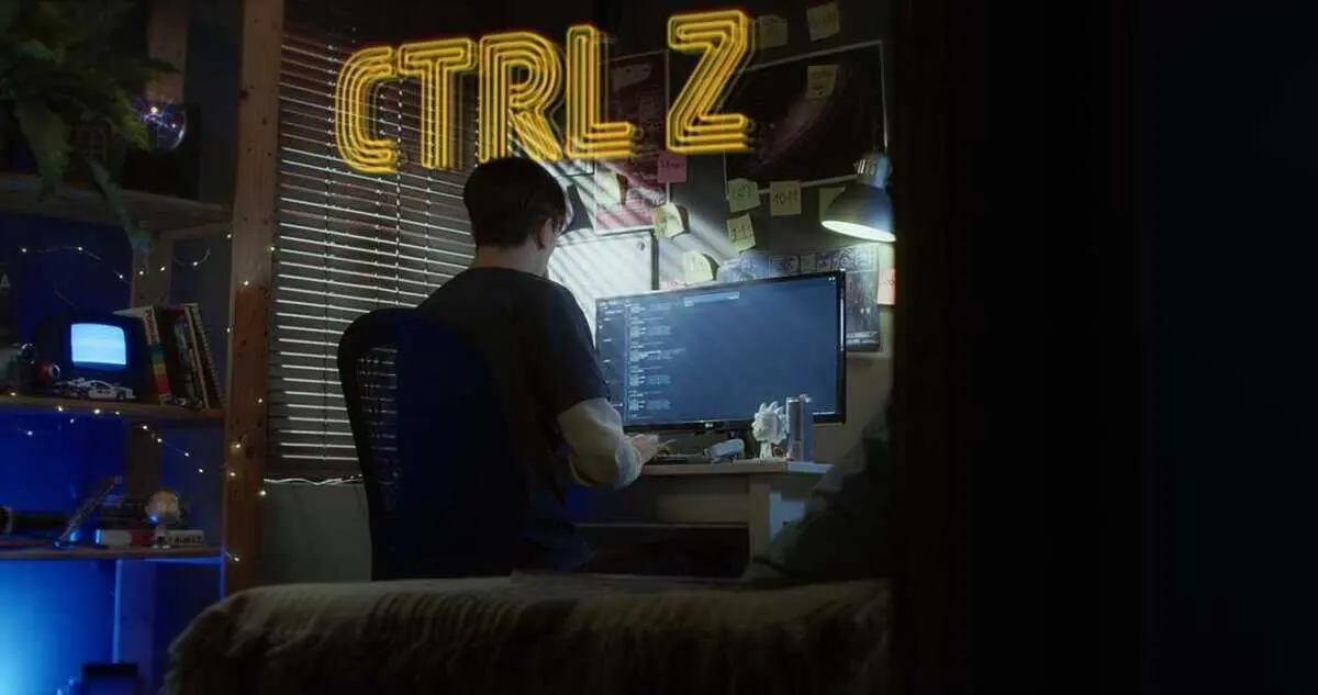 CTRL-Z (1)