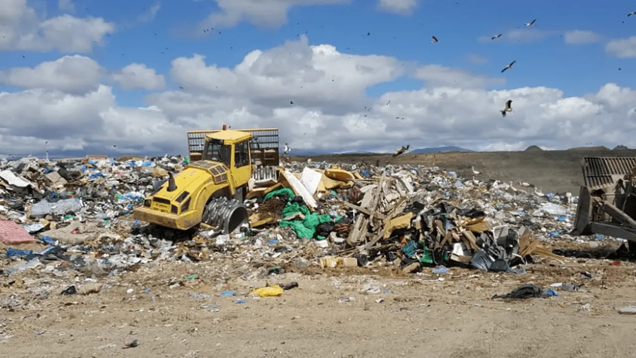 El proyecto del futuro Complejo Ambiental de Residuos propone las instalaciones colindantes al actual macrovertedero de Colmenar Viejo (en la imagen) como ubicaci&oacute;n 