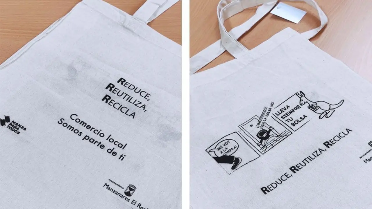 bolsas de algod&oacute;n repartidas por Ayuntamiento de Manzanares El Real para reducir el pl&aacute;stico
