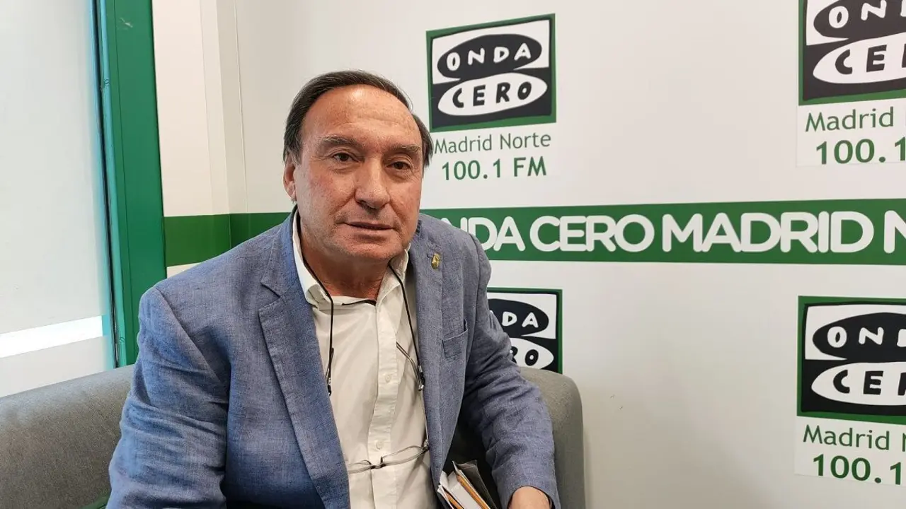 Carlos Mart&iacute;n, portavoz y candidato del PP de Manzanares El Real en el set de Onda Cero Madrid Norte