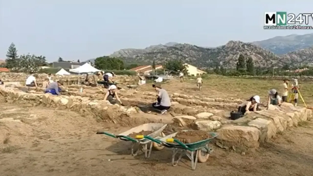 Excavaci&oacute;n en el castillo Viejo de Manzanares El Real
