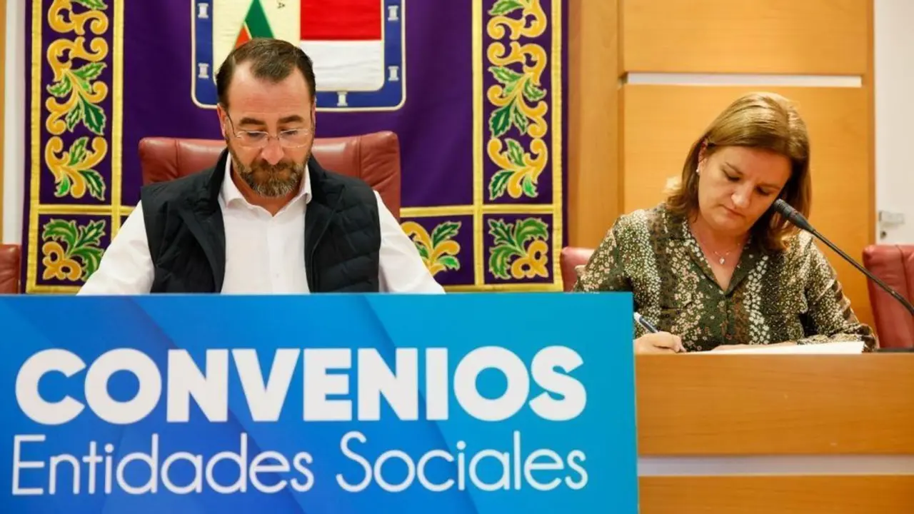 Convenios sociales con ASPRODICO y Cruz Roja
