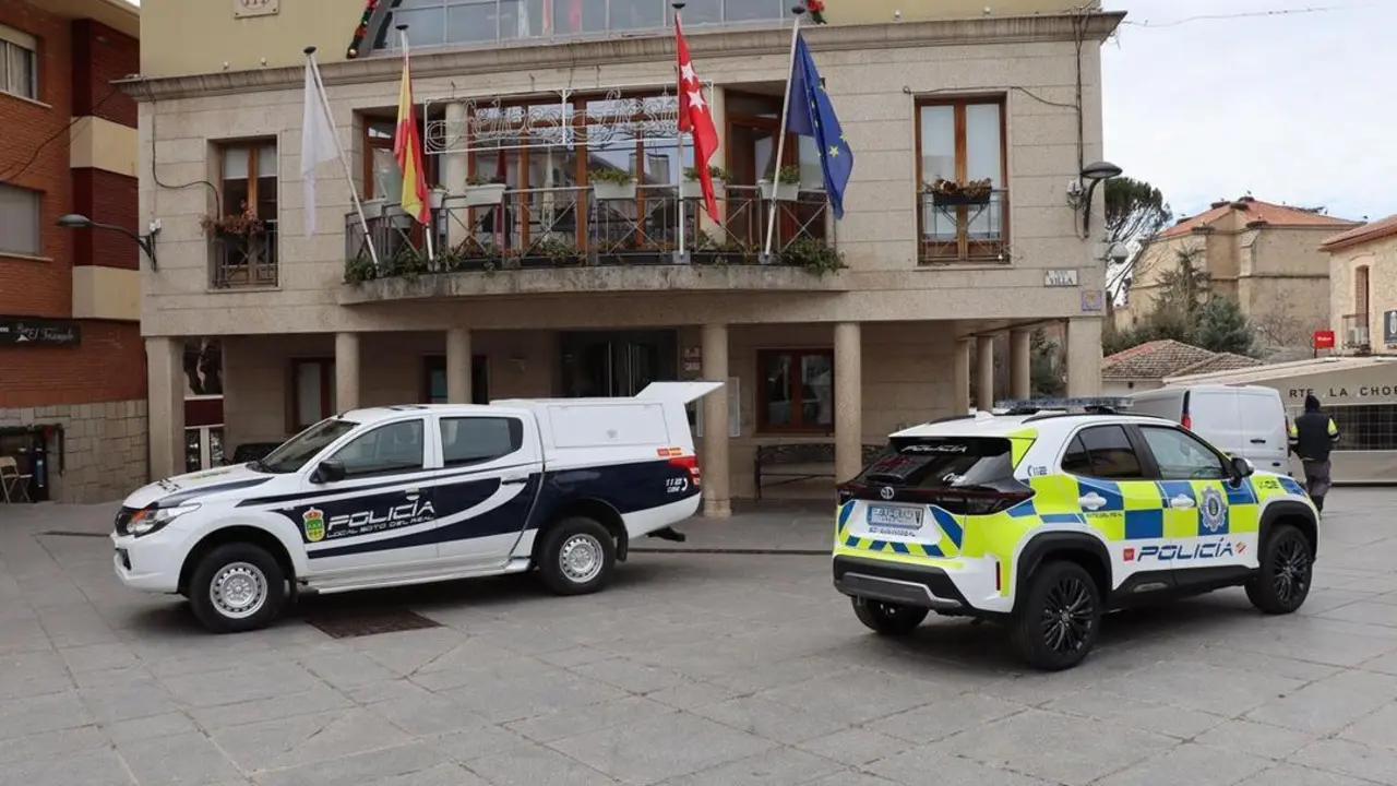 nuevos coches de Polic&iacute;a de Soto del Real