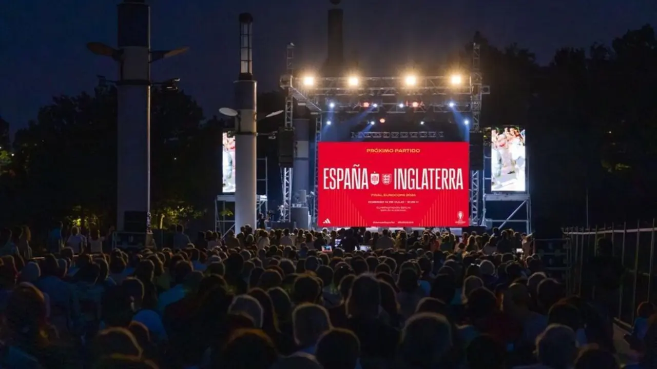 Pantalla gigante para la final Eurocopa 2024