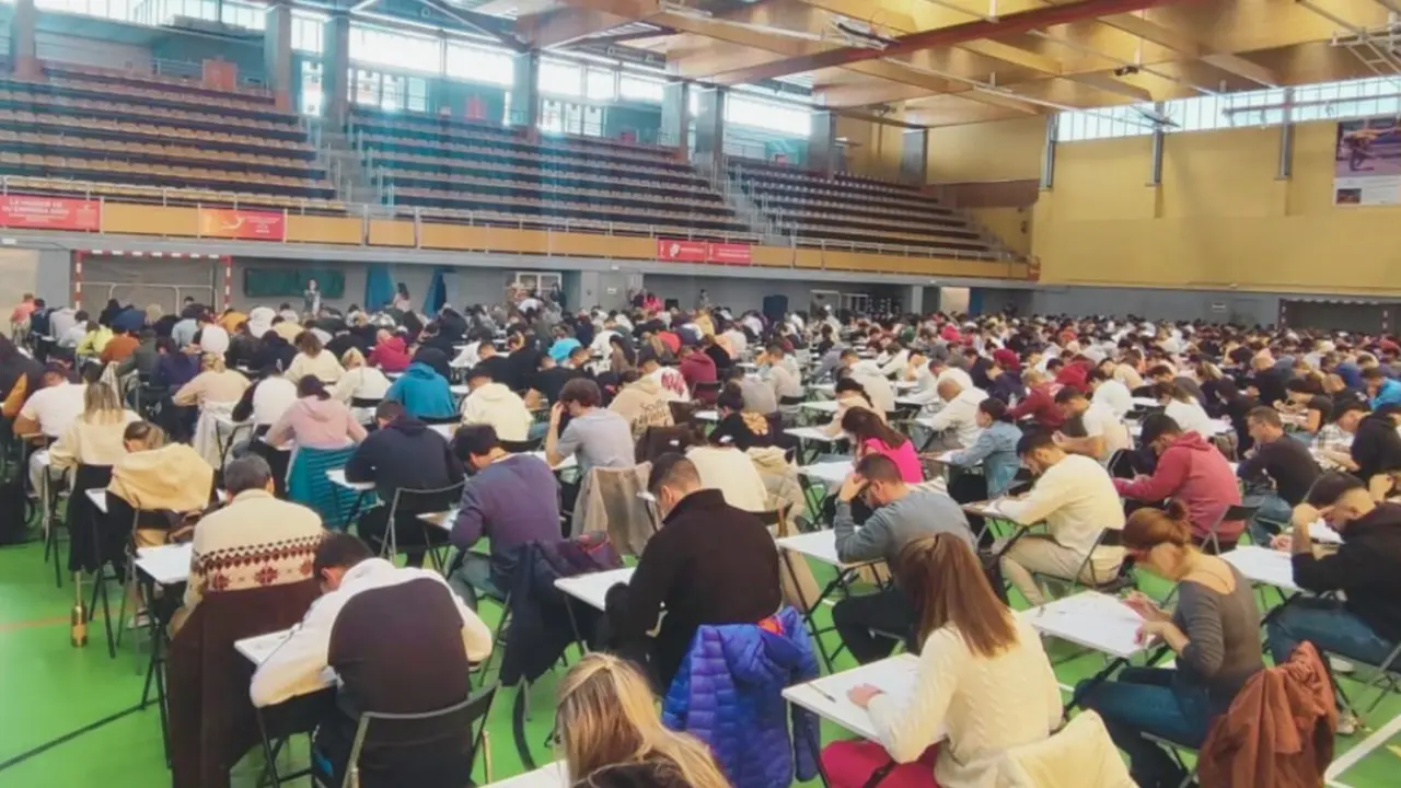 Examen policia oposici&oacute;n