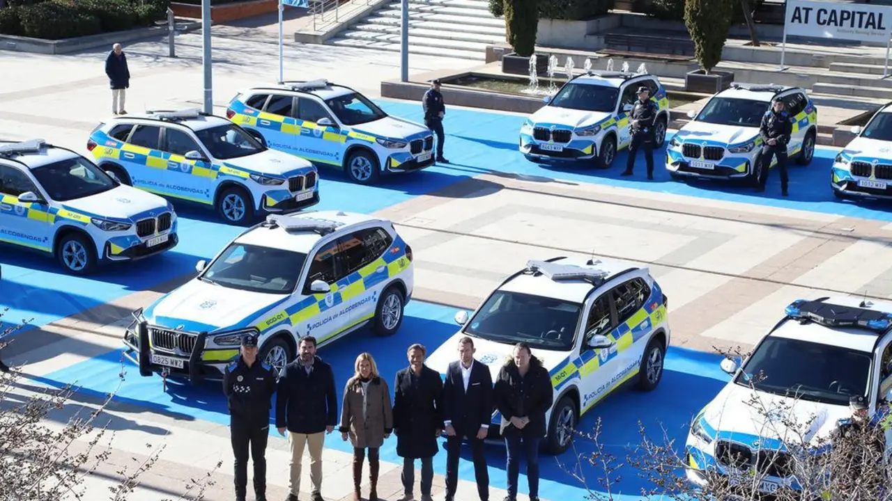 Nuevos veh&iacute;culos polic&iacute;a 1 (1)