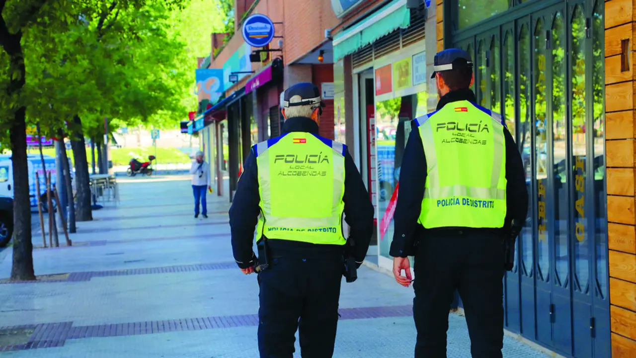Patrullas polic&iacute;a comercio 2 (1)