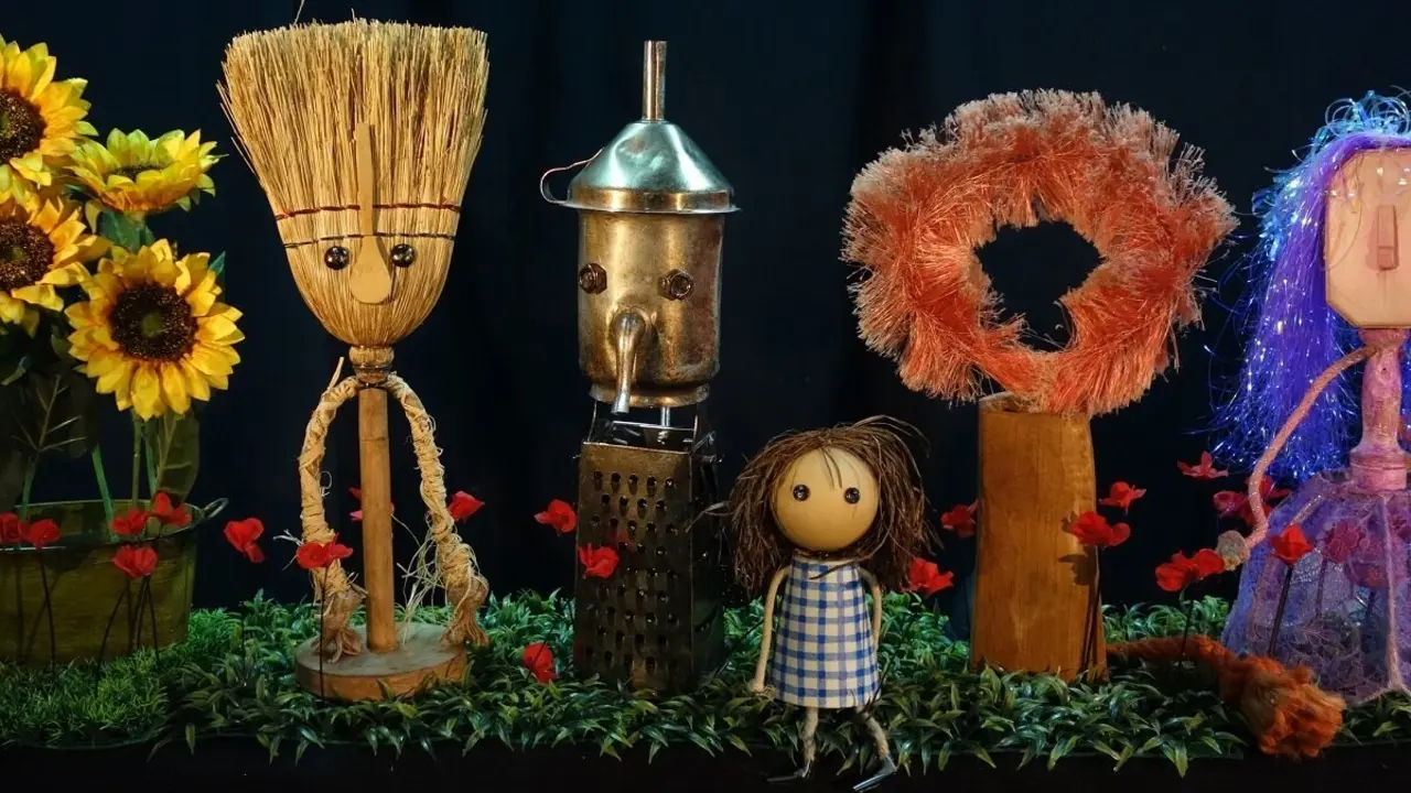 La Canica Teatro representa El mago de Oz en versi&oacute;n t&iacute;teres en Becerril de la Sierra