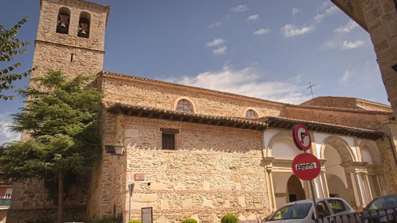 Parroquia Asunci&oacute;n de Nuestra Se&ntilde;ora miraflores (1)