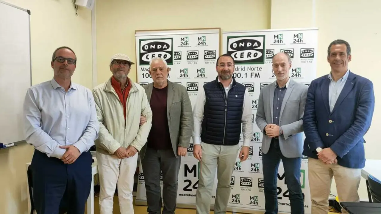 Los participantes en el coloquio sobre la planta de tratamiento de biorresiduos de Colmenar Viejo