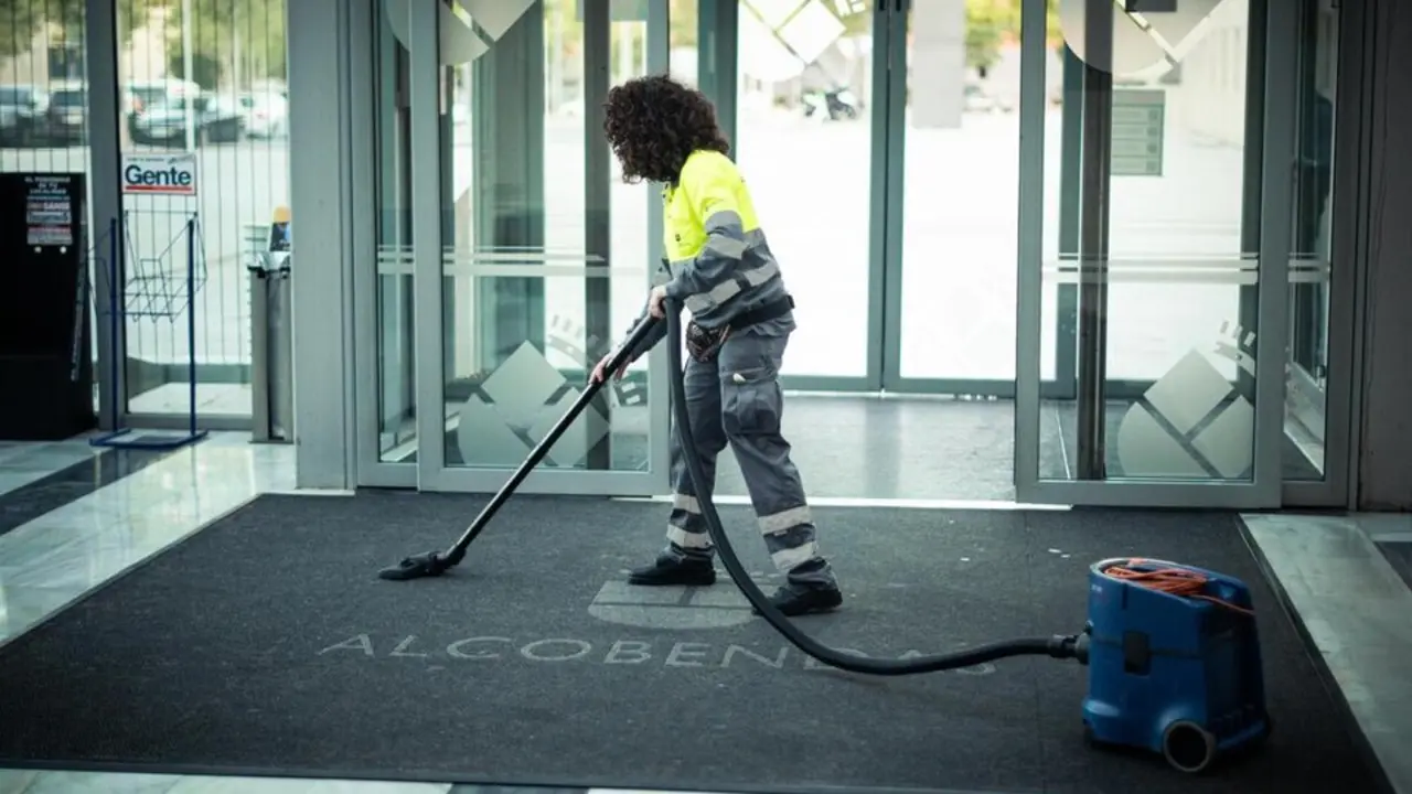 TRABAJADORES SEROMAL-3 (1)