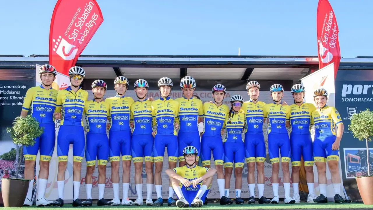 equipo cadete  union ciclista SSR (1)