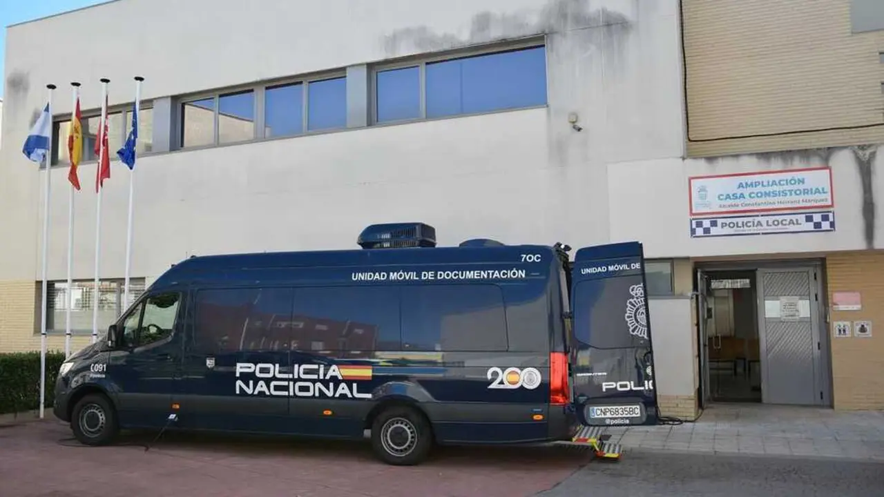 furgoneta policia vidoc guada (1)