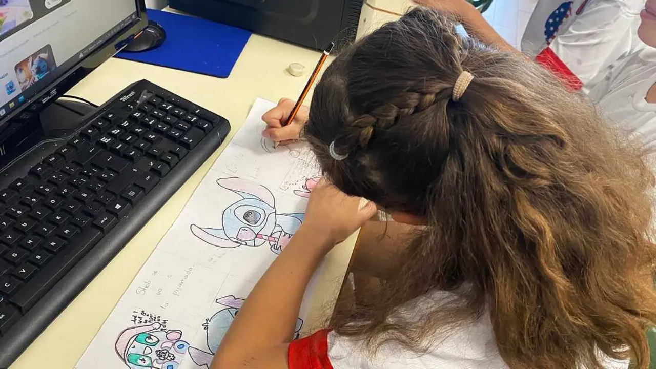 Una alumna de Casvi International American School