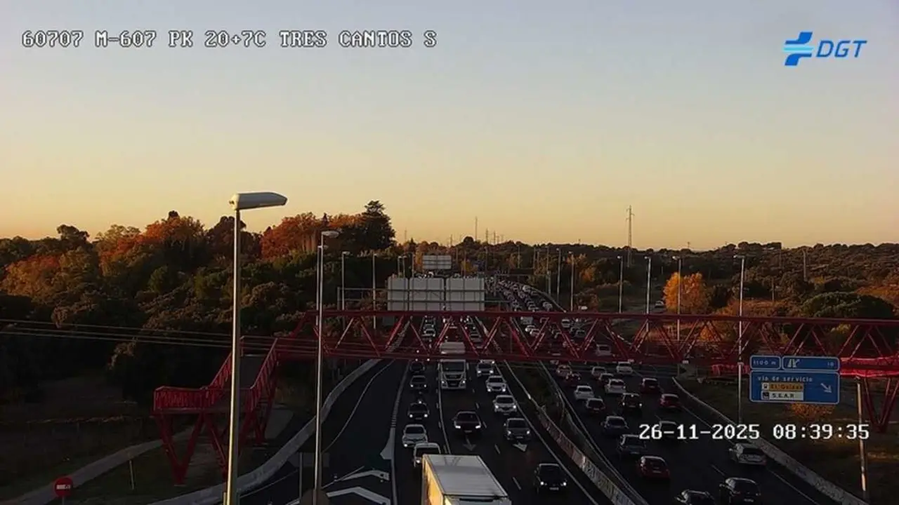 El atasco de la M607 surgido en El Goloso en este 26 de noviembre