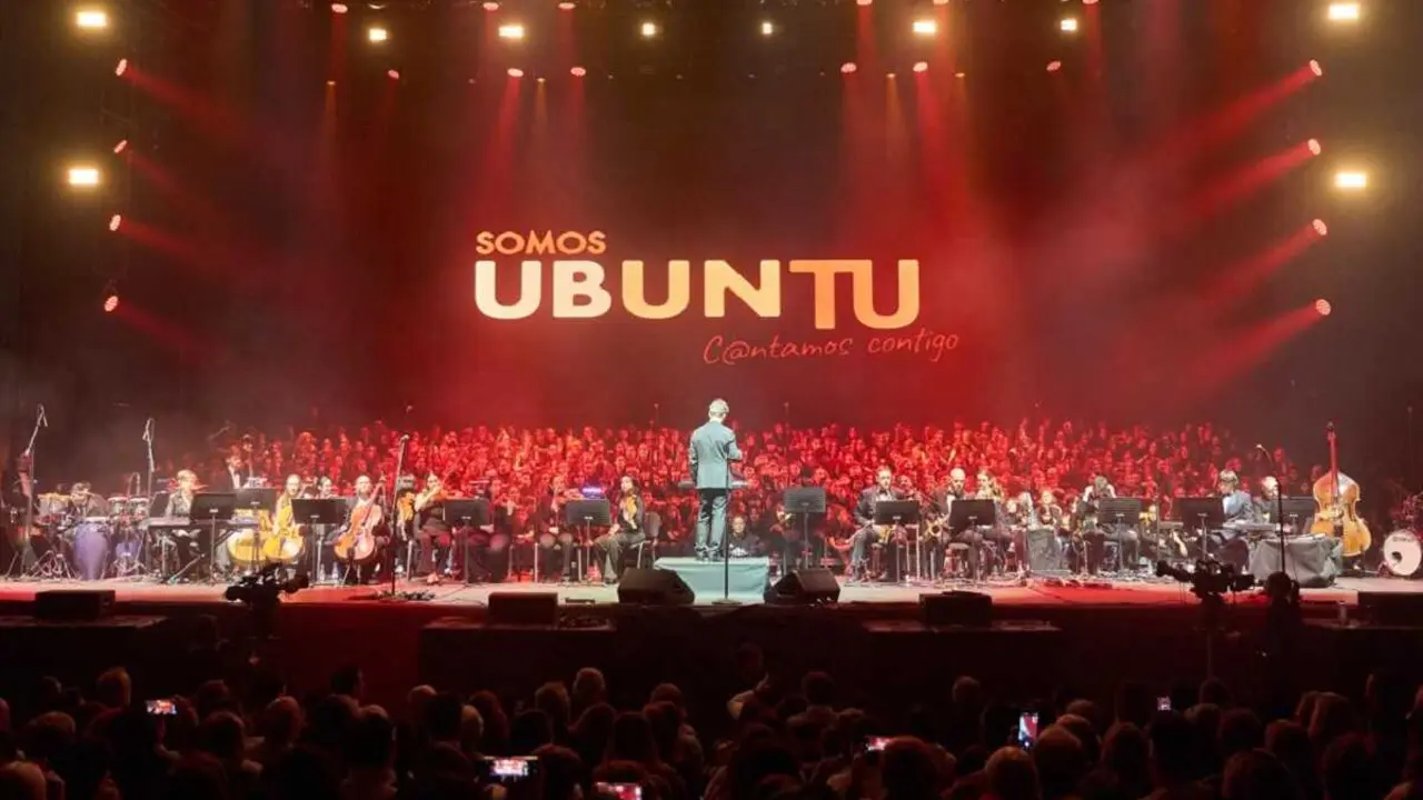 Un momento de los conciertos musicales Somos Ubuntu