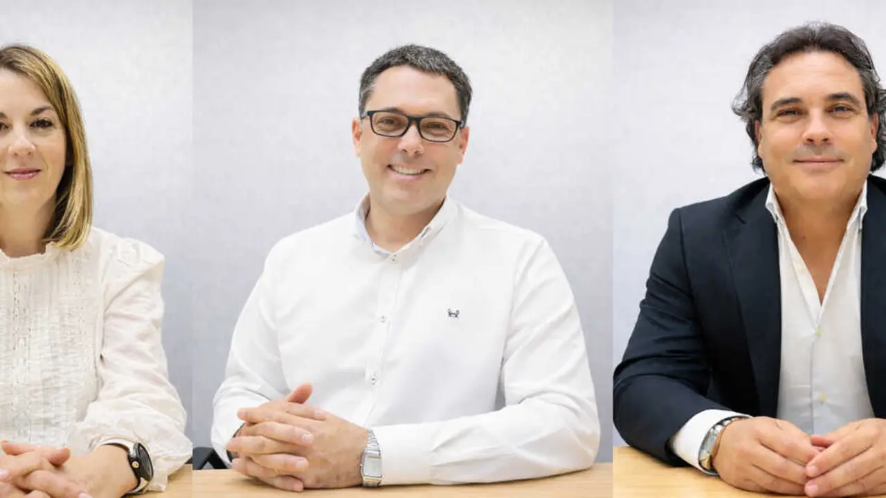 De izquierda a derecha: Ana Mar&iacute;a Ostos, Carlos Curr&aacute;s y Daniel Garc&iacute;a, nuevas incorporaciones de GarantiPlus