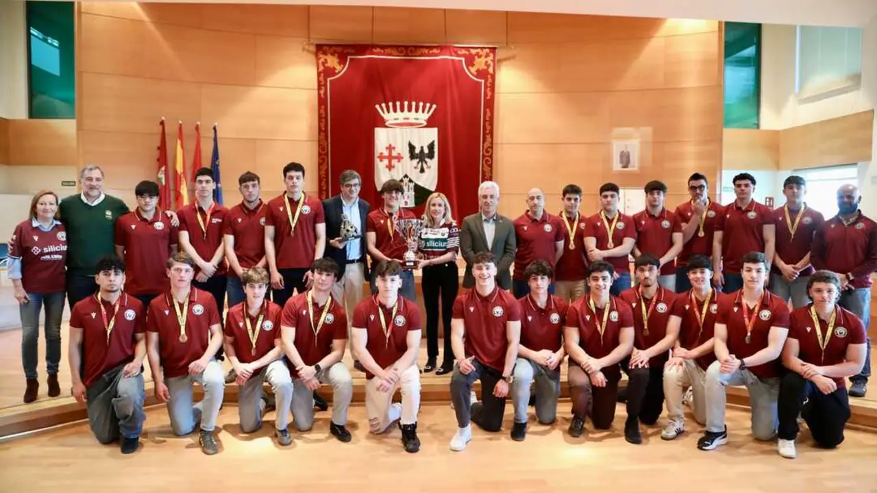 Foto de familia - Recepci&oacute;n Club Alcobendas Rugby Sub18