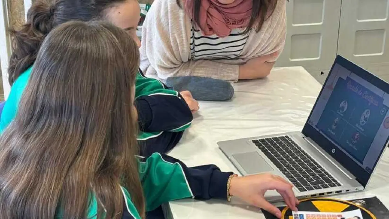 colegio los ABetos Manzanares El Real clase