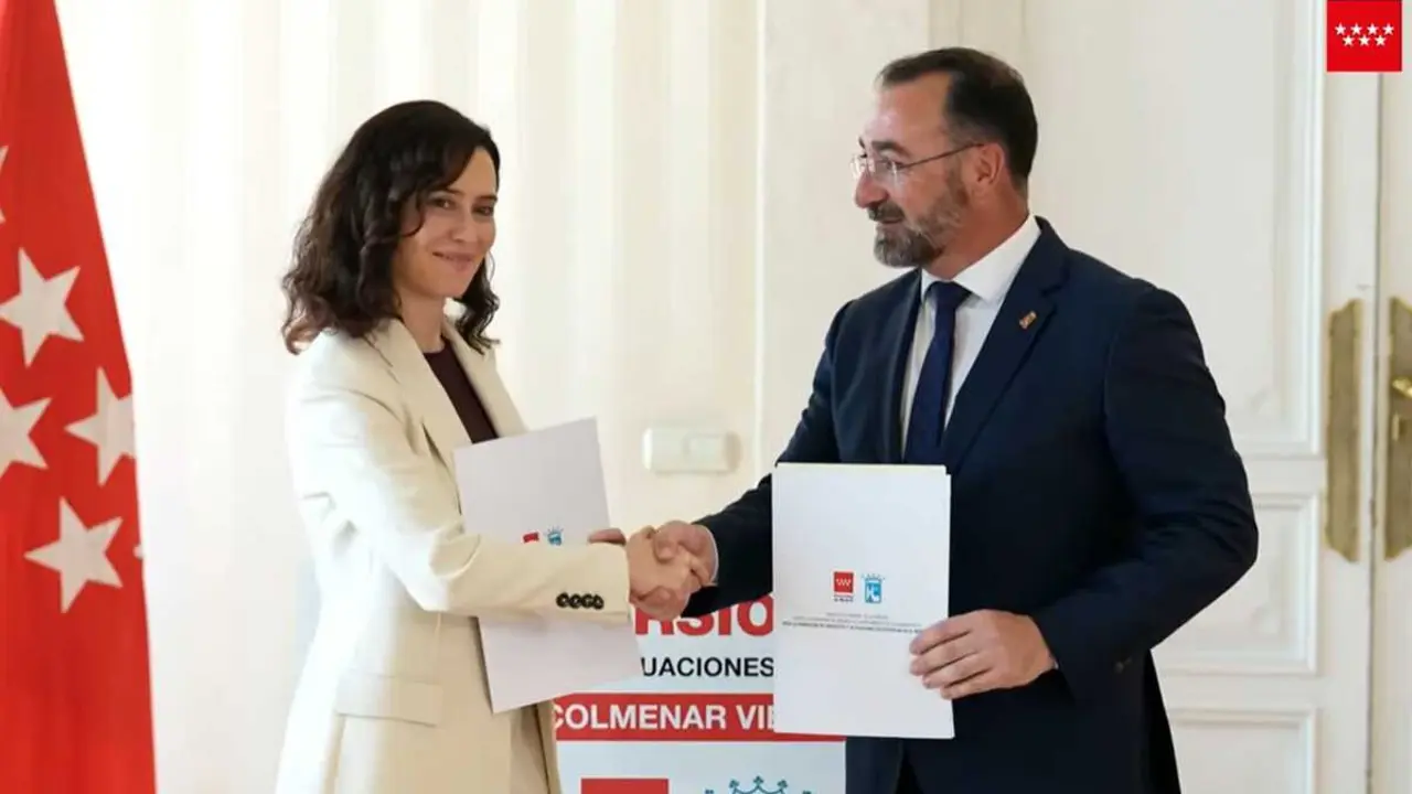 La presidenta regional D&iacute;az Ayuso rubrica un acuerdo con el ayuntamiento de Colmenar Viejo para crear nuevas infraestructuras
