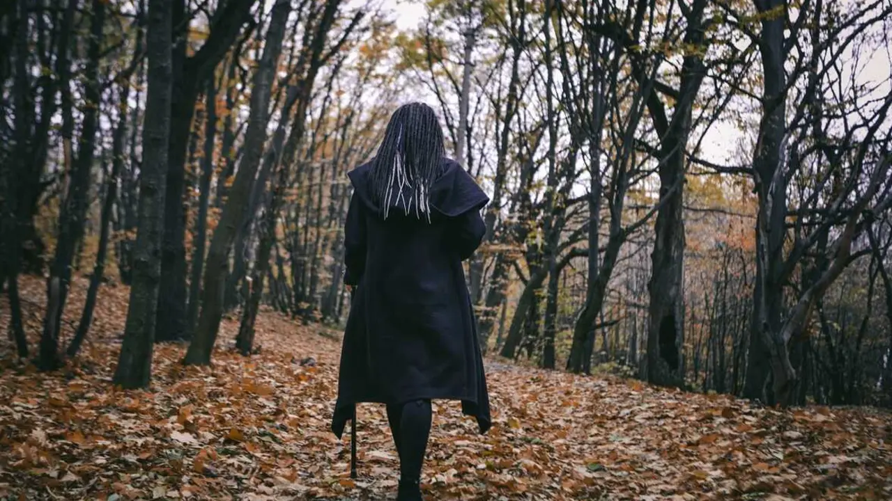 Bruja en el bosque