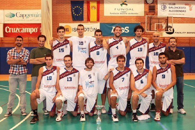 El equipo de baloncesto masculino de Fundal ALCOBENDAS triunfó en su primer encuentro de temporada