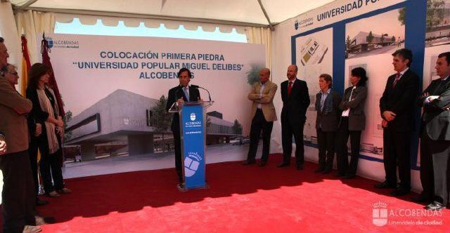 Acto de colocación de primera piedra de la Universidad Popular de ALCOBENDAS