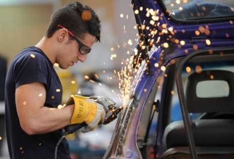 Jóvenes estudiantes de ALCOBENDAS podrán tener prácticas laborales gracias a LaborEso