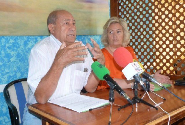 José Caballero y Marina Hernández, en la rueda de prensa en ALCOBENDAS