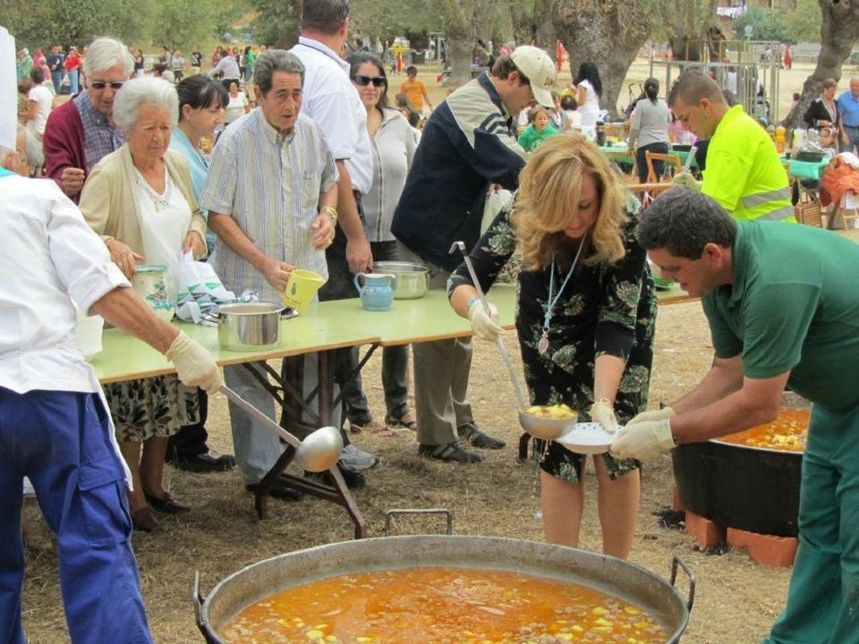 Patatada popular en Soto del Real