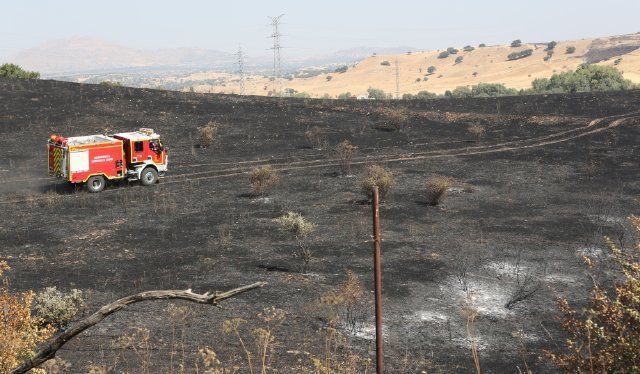 El incendio de El Rondelo calcinó una zona de pastos entre Colmenar Viejo y Tres Cantos