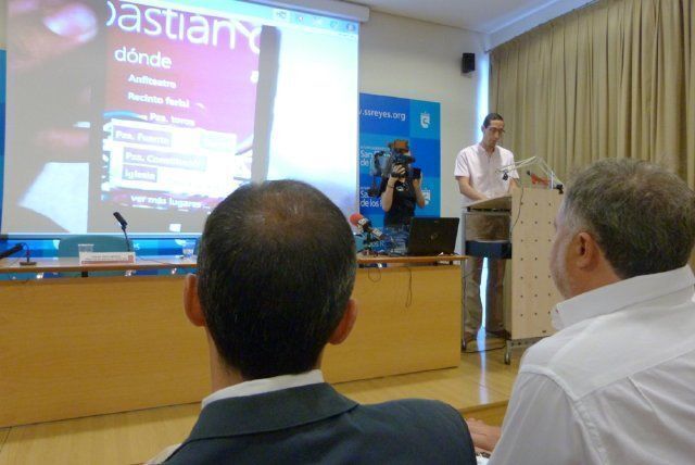 Momento de la presentación de la aplicación para smartphones para promocionar las fiestas de Sanse