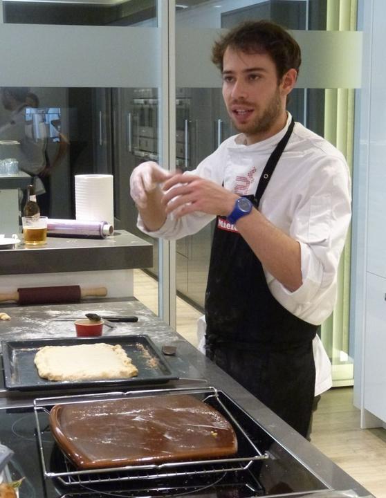 Luis Alonso, uno de los chefs que están impartiendo cursos culinariso en Miele Center Madrid de Alcobendas