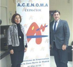 Nueva presidenta de ACENOMA, Mar López, con su antecesor, Miguel Ángel Rivero