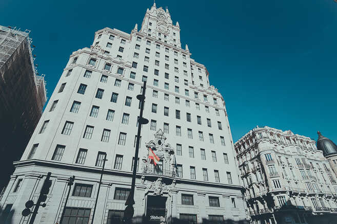 El edificio de Espacio Telefónica. Imagen de Turismo de la Comunidad de Madrid.