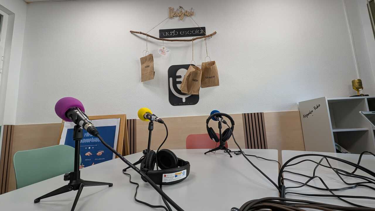 El estudio de radio del CEIP Alejandro Rubio.